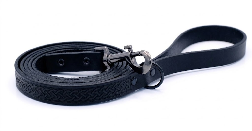 Celtic Sport Midnight Black Leather Dog Leash